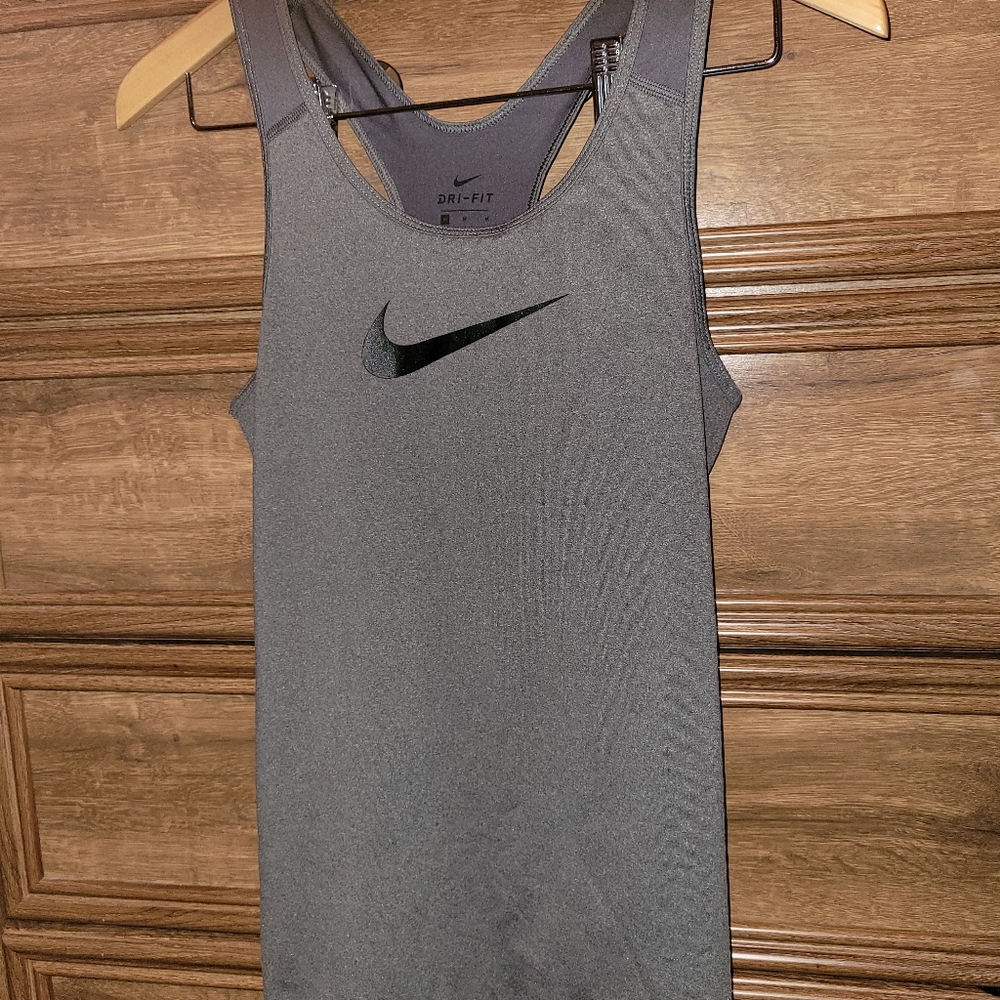 Nike dri-fit tank top